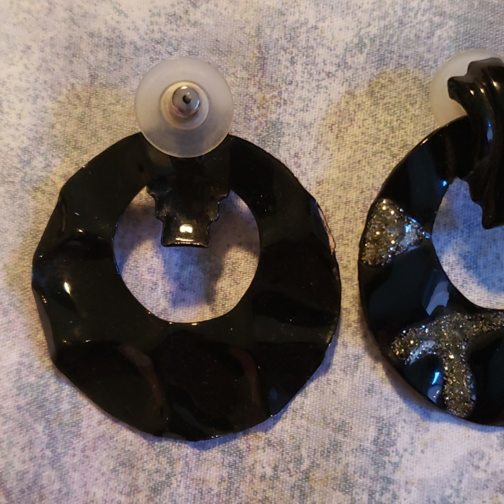Retro earrings - Picture 2 of 3